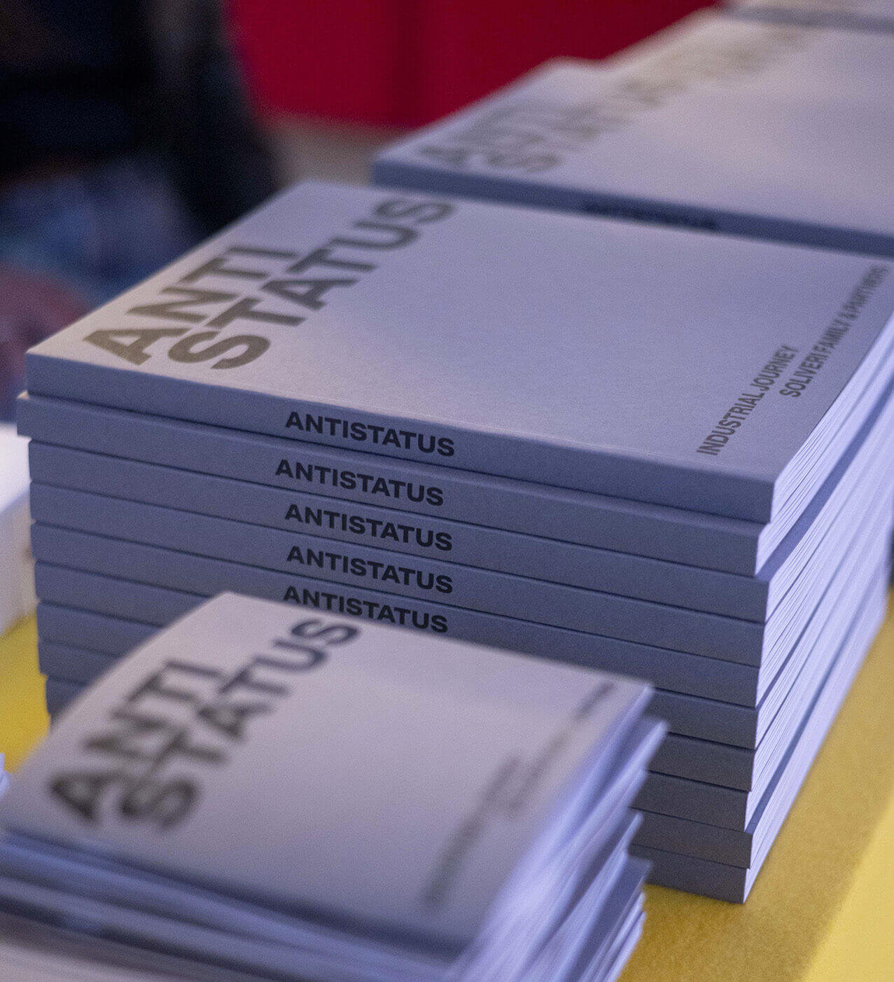 antistatus libro
